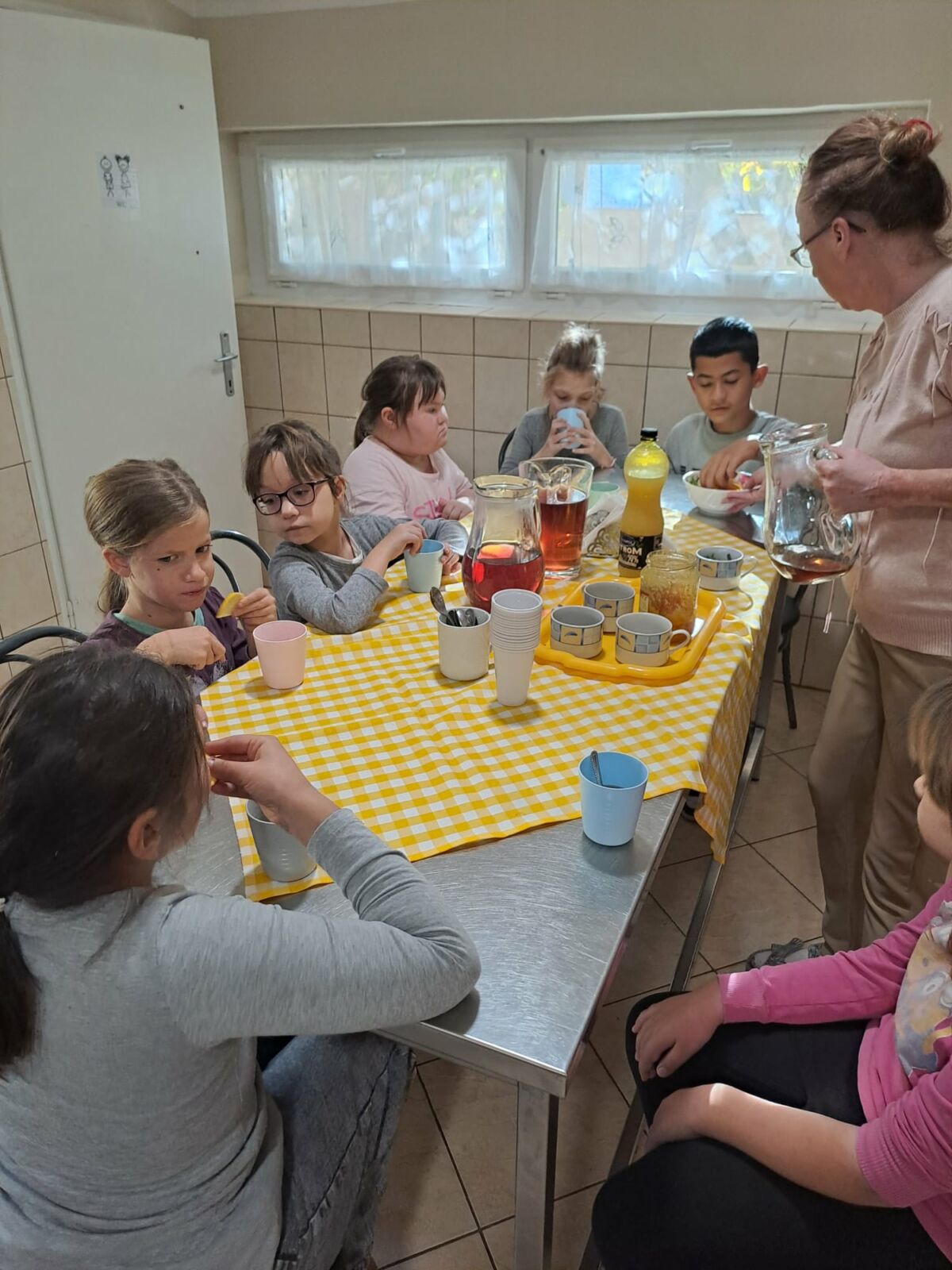 04d3518c-c51f-43e6-a3d4-1bd58ffef229