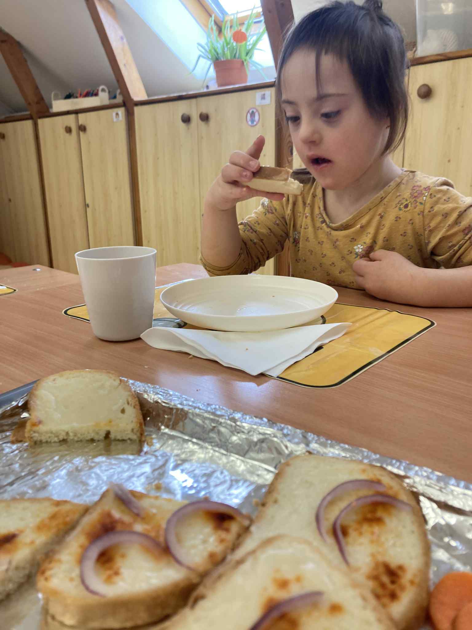 1323ddfc-22ea-498f-a261-202c4a808d80