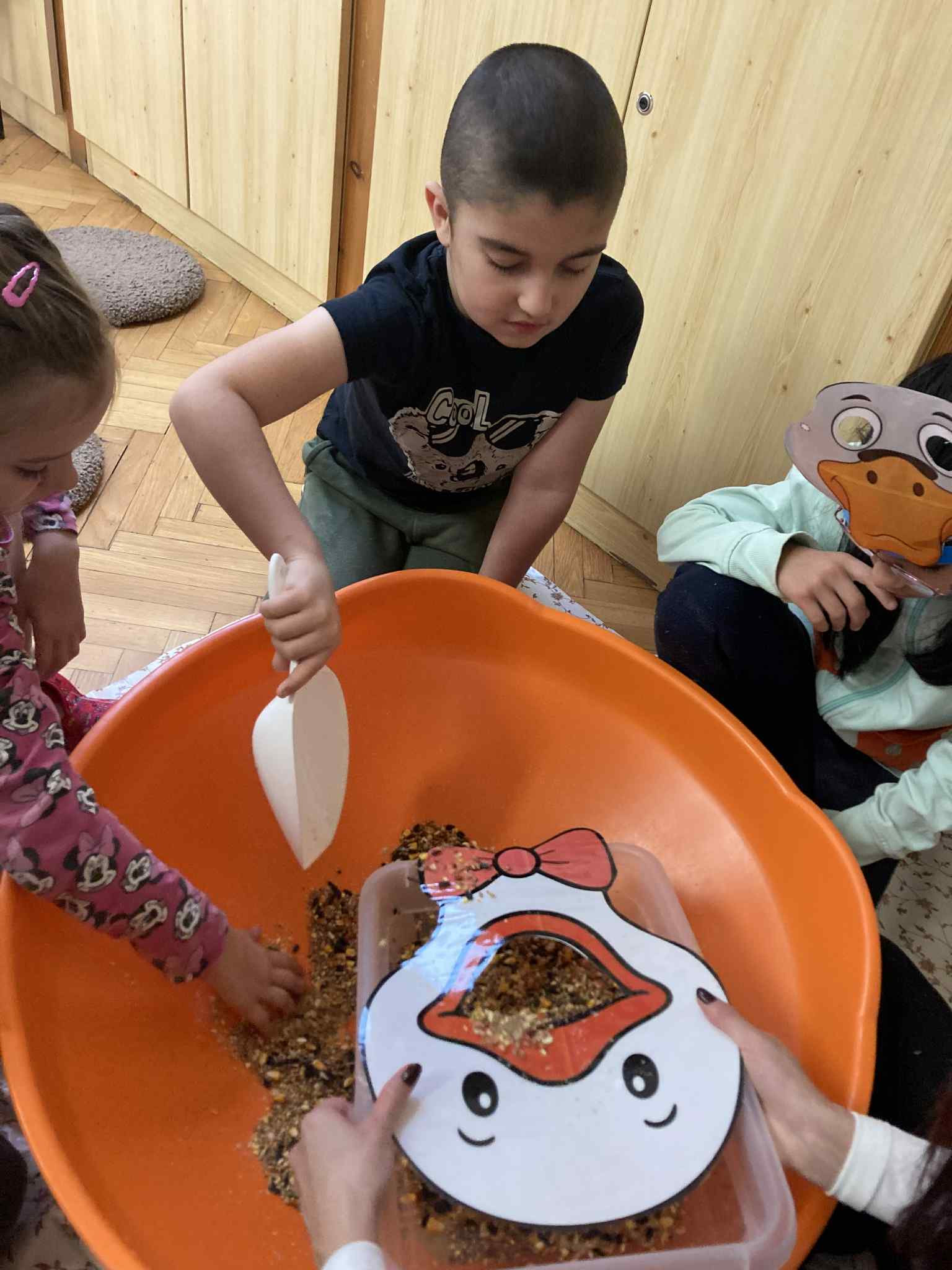 3c635542-2460-498a-af5b-f6282e34994a